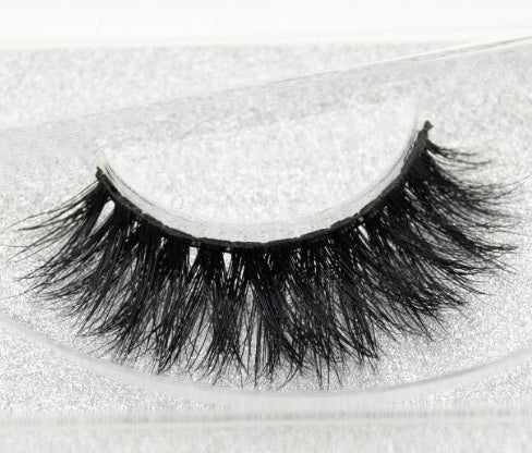 Faux Aurelia Eye Lashes - Urban Mart