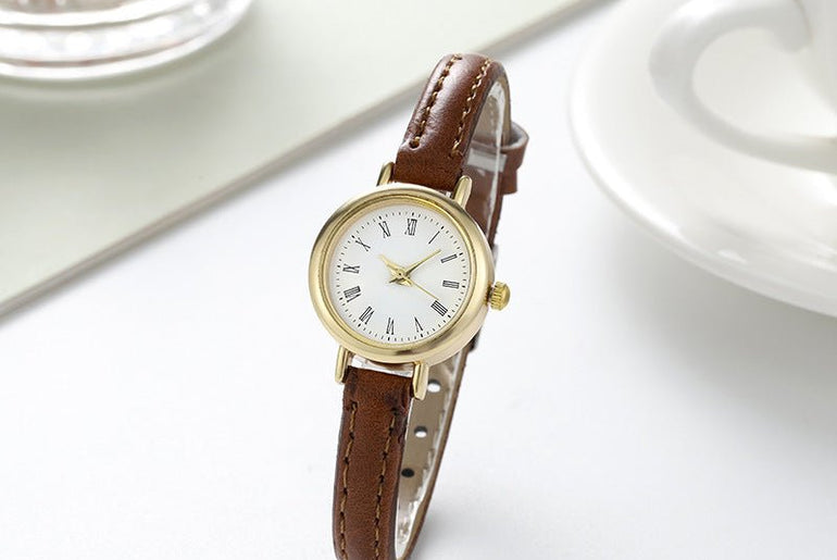 Women's Simple And Compact Alloy Belt Watch - Urban Mart